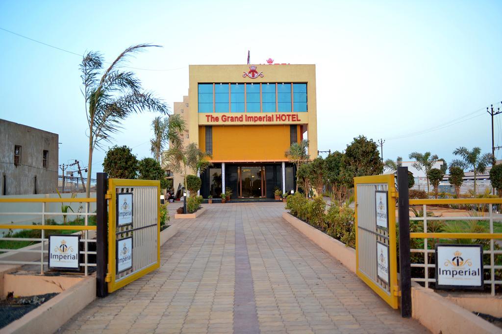 The Grand Imperial Hotel Morbi エクステリア 写真