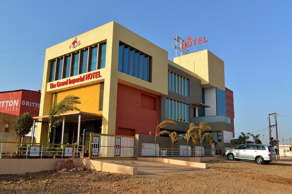 The Grand Imperial Hotel Morbi エクステリア 写真